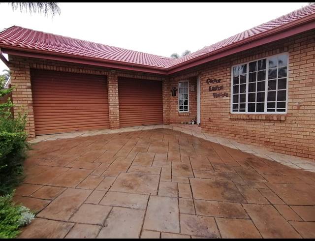 3 BEDROOM HOUSE SOLD IN AMBERFIELD HEIGHTS